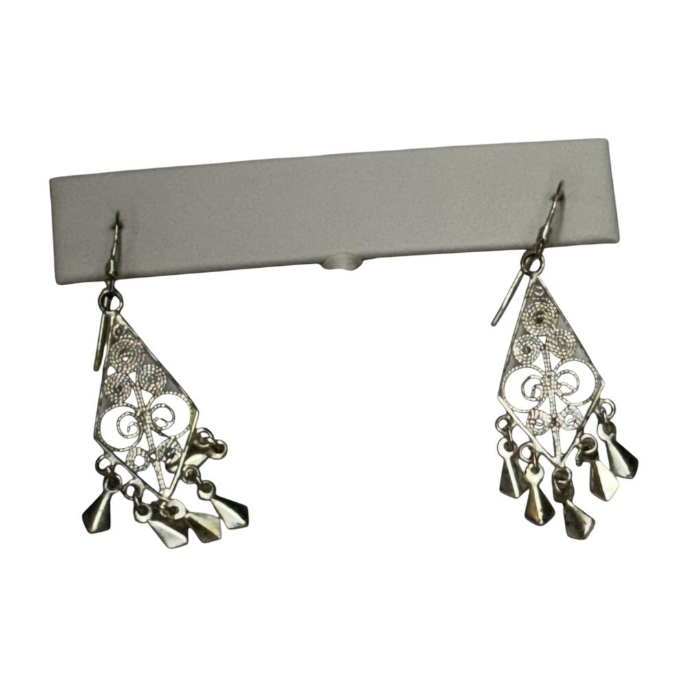 Silver Filigree Chandelier Drop Earrings Fleur de Lis Scrollwork Dangle - Picture 4 of 6